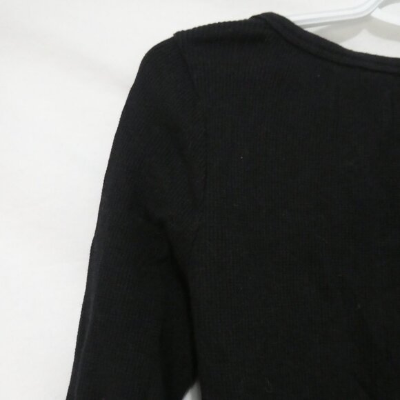 LA SENZA | medium | Black Waffle Knit Long Sleeve Shirt | Partial Snap Button - Picture 10 of 16